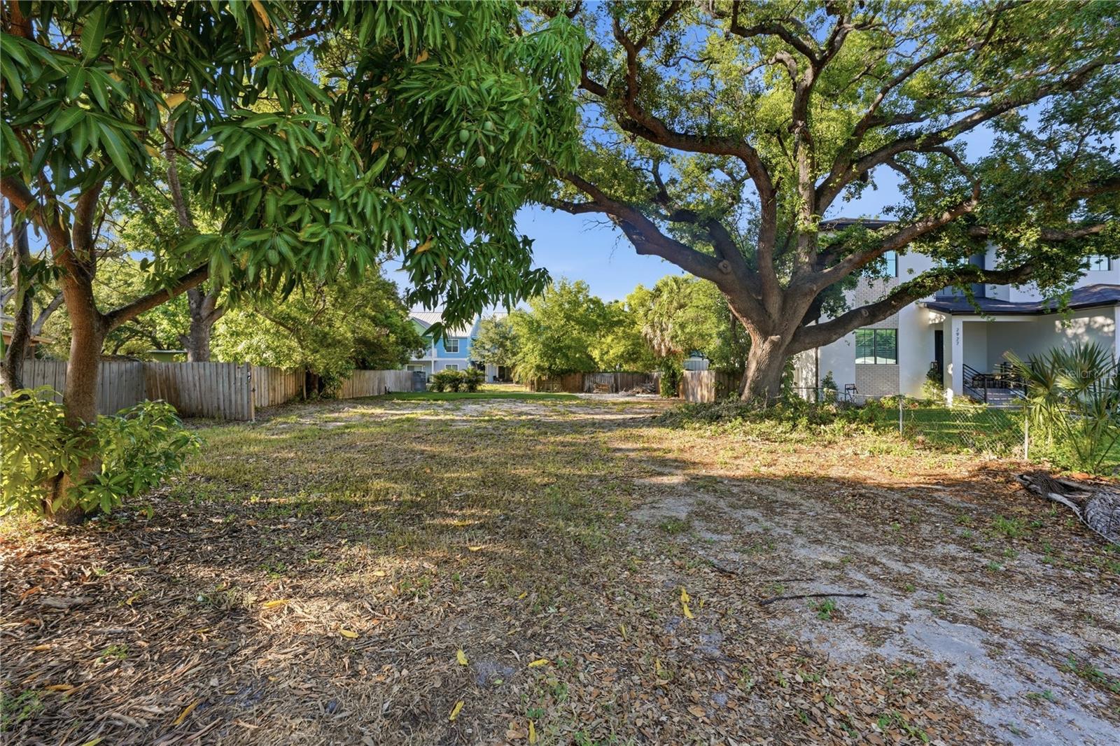 BAYHILL ESTATES ADD - Land