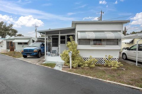 Photo of 7801 34th Avenue N #70, St Petersburg, FL 33710 (MLS # TB8469412)