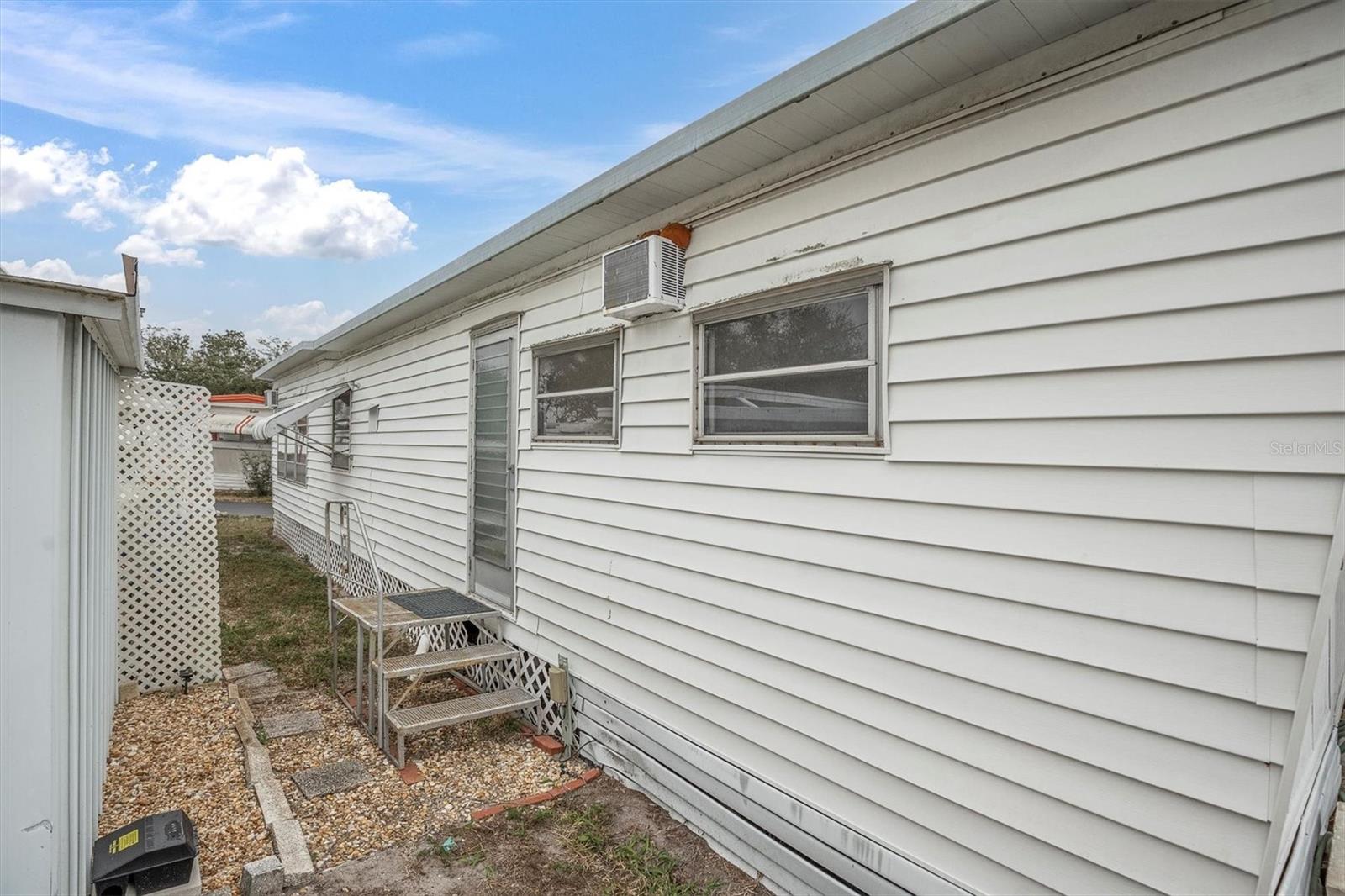 EAGLES NEST MOBILE HOME PARK UNREC - Residential