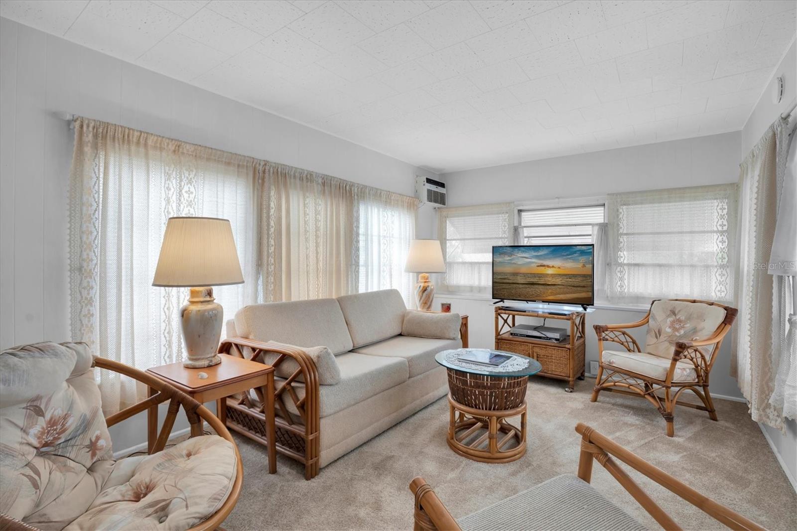 EAGLES NEST MOBILE HOME PARK UNREC - Residential