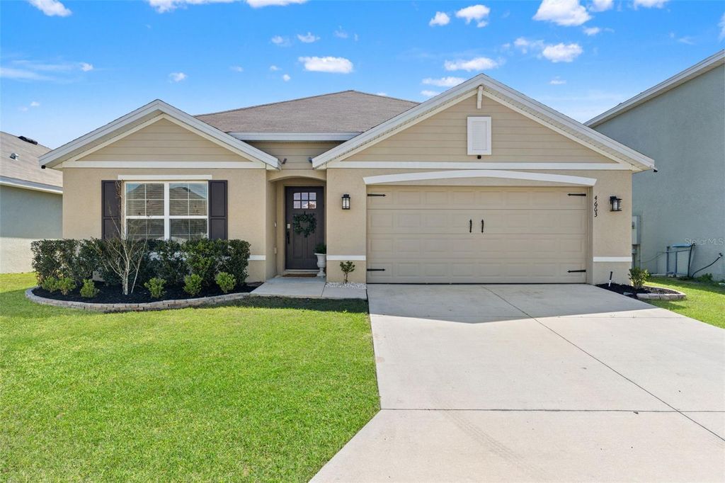 Photo of 4663 Sigcom Place, Wildwood, FL 34785 (MLS # TB8482614)