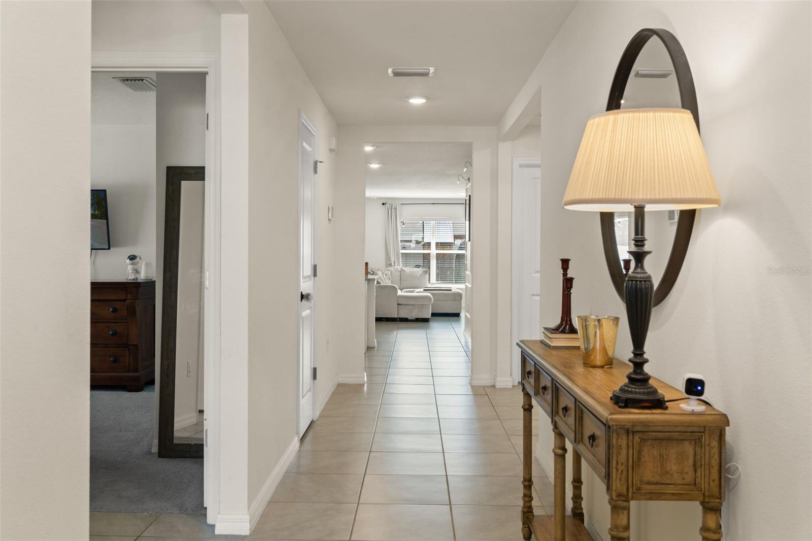 TRIUMPH SOUTH PH 1 - Residential