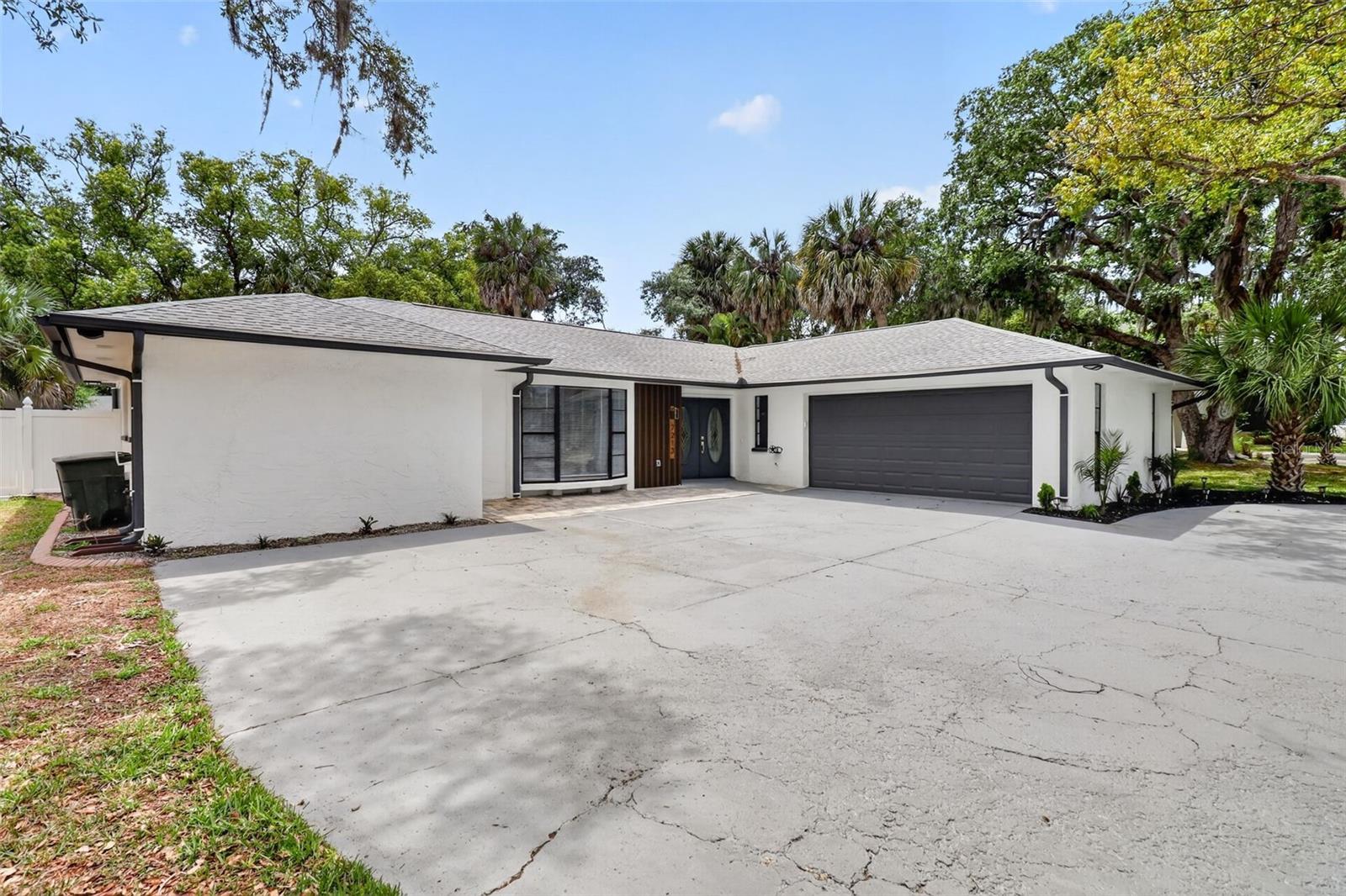 7213 JASMIN DRIVE
