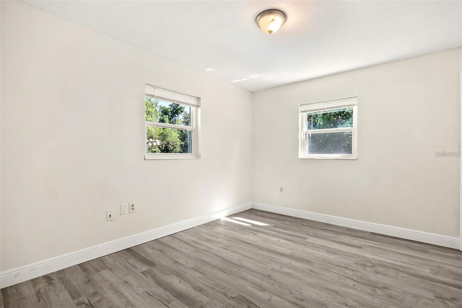 GOLDEN ISLE - Residential Lease