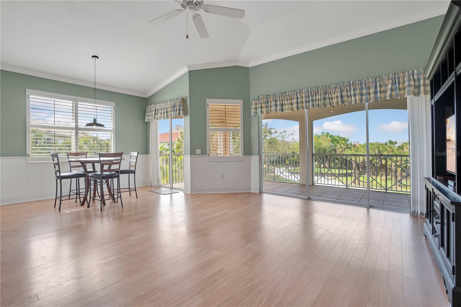 WATERLEFE GOLF AND RIVER CLUB - Residential