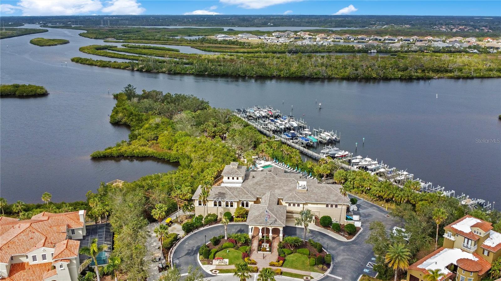 WATERLEFE GOLF AND RIVER CLUB - Residential