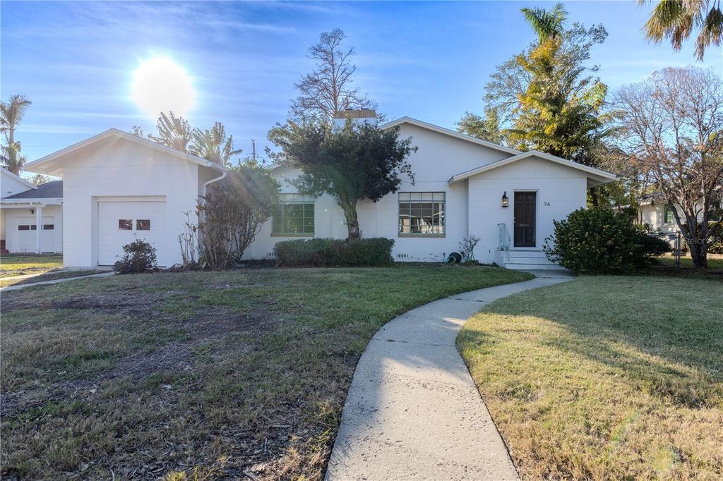 Photo of 116 23rd Street W, Bradenton, FL 34205 (MLS # A4637746)