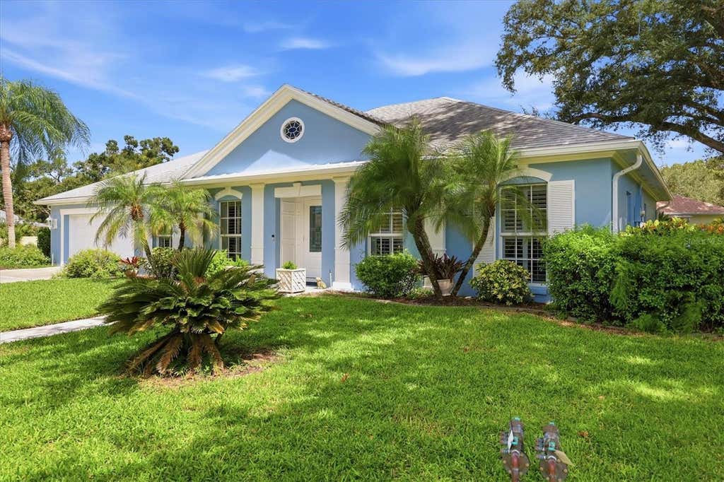 Photo of 8 Bermuda Circle #54, Englewood, FL 34223 (MLS # D6148386)
