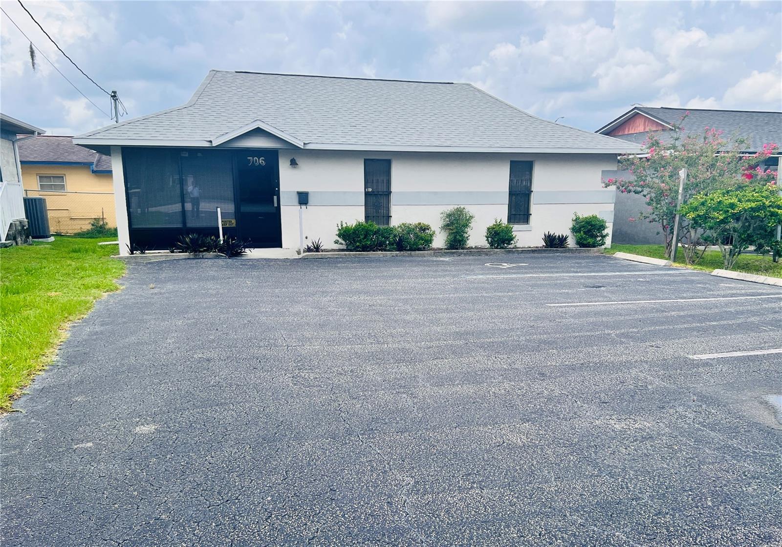 Welcome to 706 SW 3rd Ave., an exceptional commercial property located in the vibrant heart of Ocala's brick city. This sturdy block construction building boasts a new roof installed in 2020 and offers a welcoming reception area with comfortable waiting area. Inside, you'll find a central office, two private offices, and two separate bathrooms, alongside a common area equipped with a sink that can serve as a break area or small kitchenette. With five dedicated parking spaces and proximity to all the Ocala amenities. This property is ideal for your next business venture.