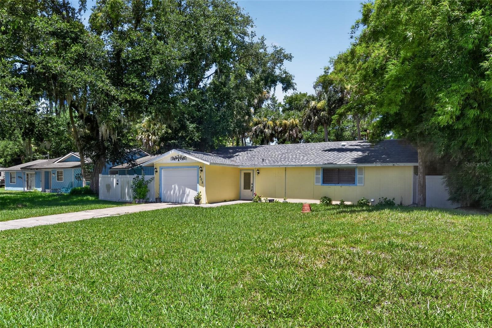 408 PALM AVENUE