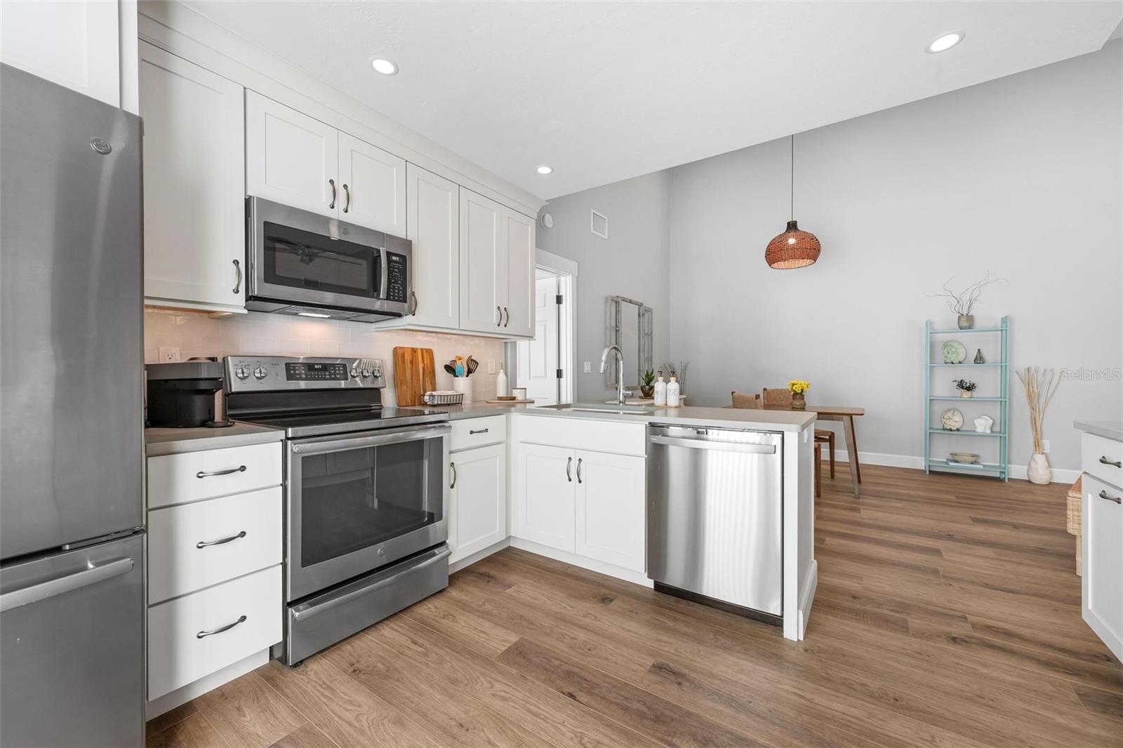 LAKES OF SARASOTA I - Residential