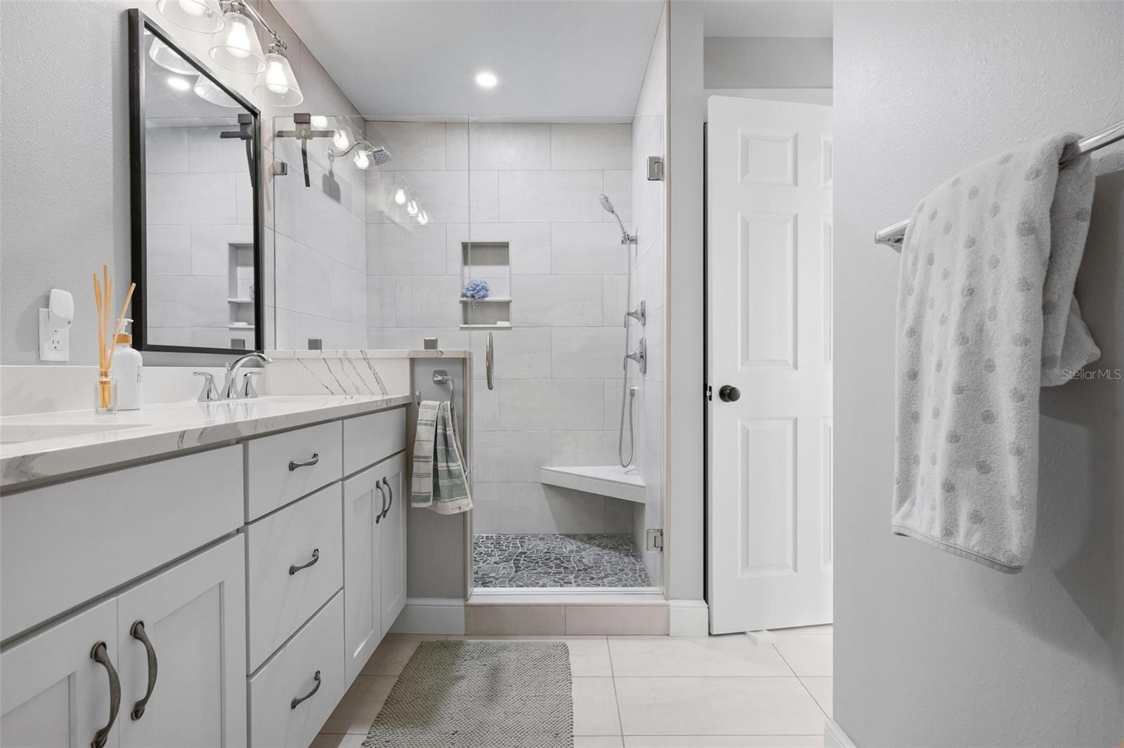 LAKES OF SARASOTA I - Residential