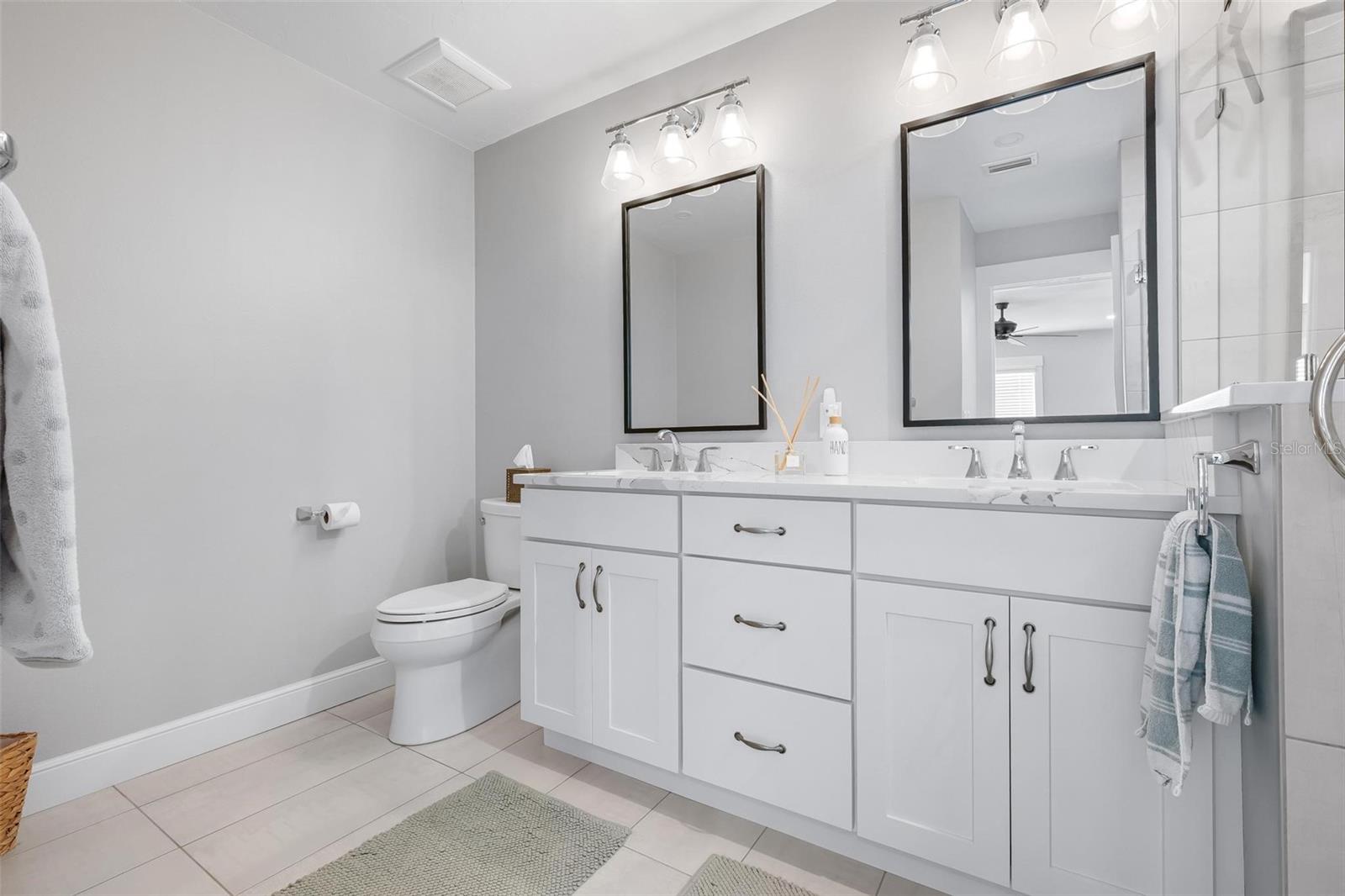 LAKES OF SARASOTA I - Residential