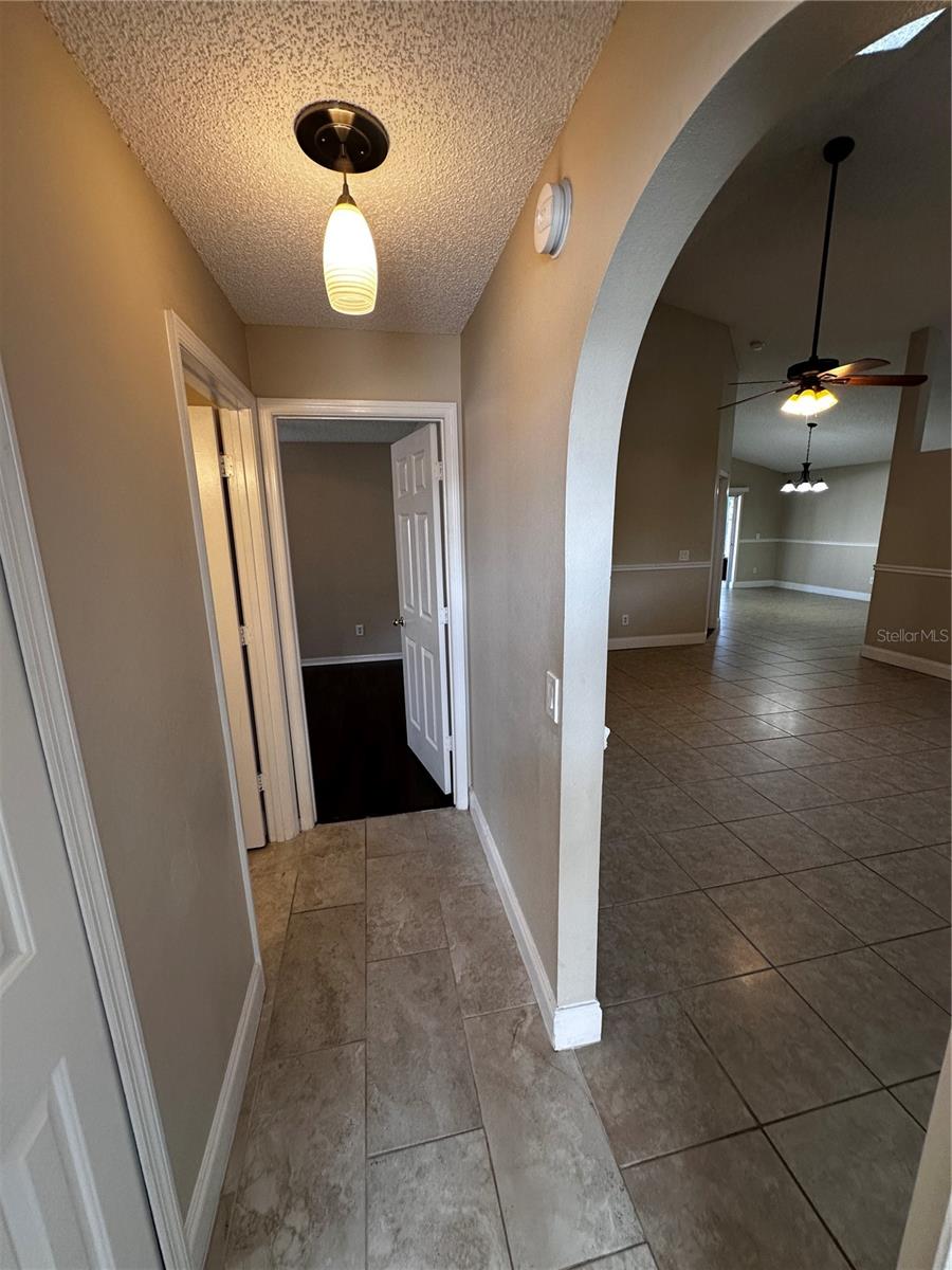 CHASE GROVES UNIT 8 - Residential Lease