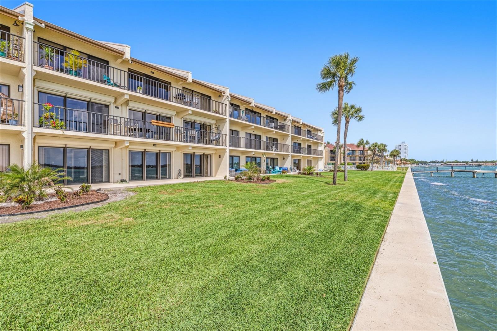 SEAPOINTE TERRACE CONDO - Residential