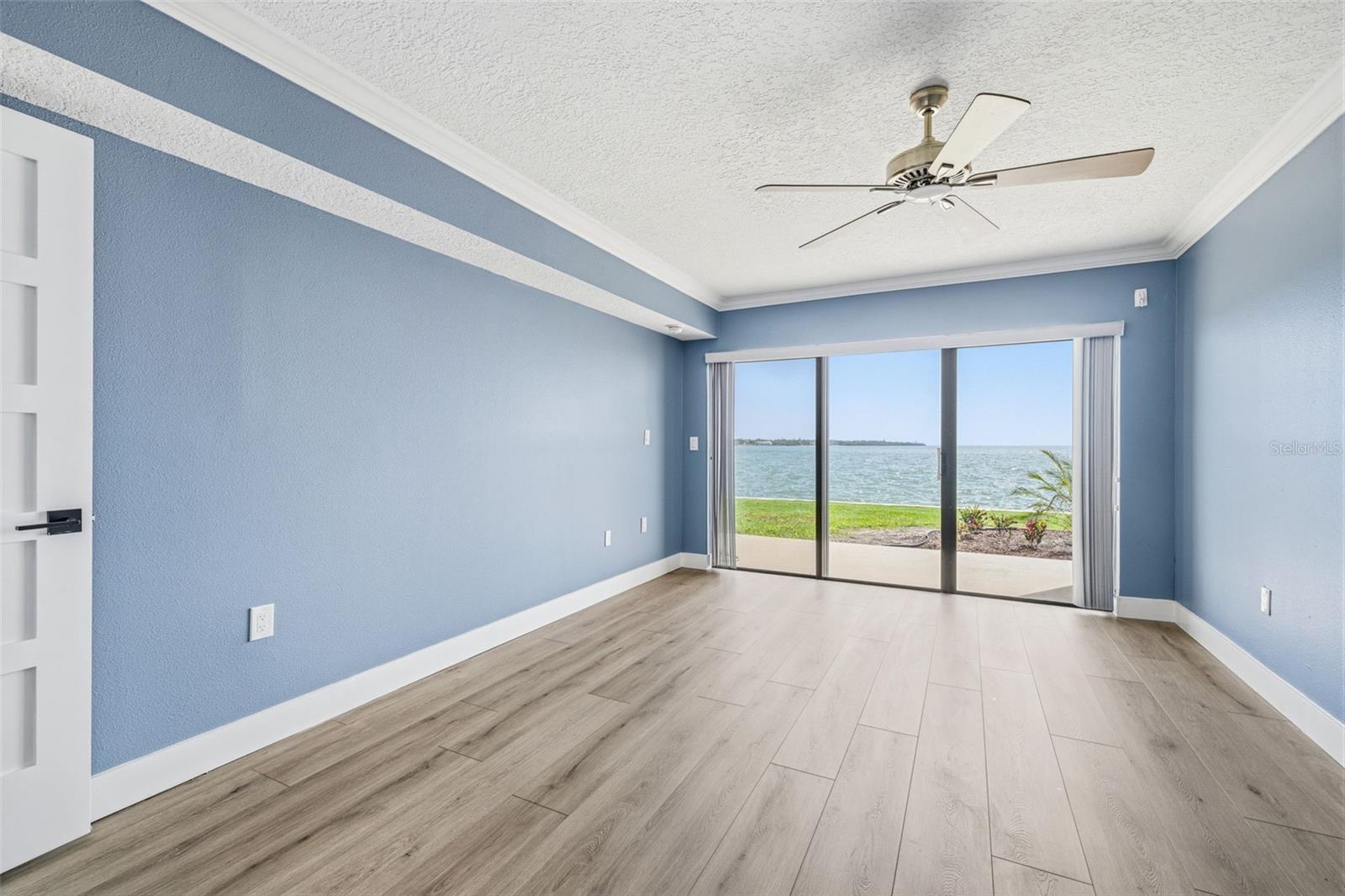 SEAPOINTE TERRACE CONDO - Residential