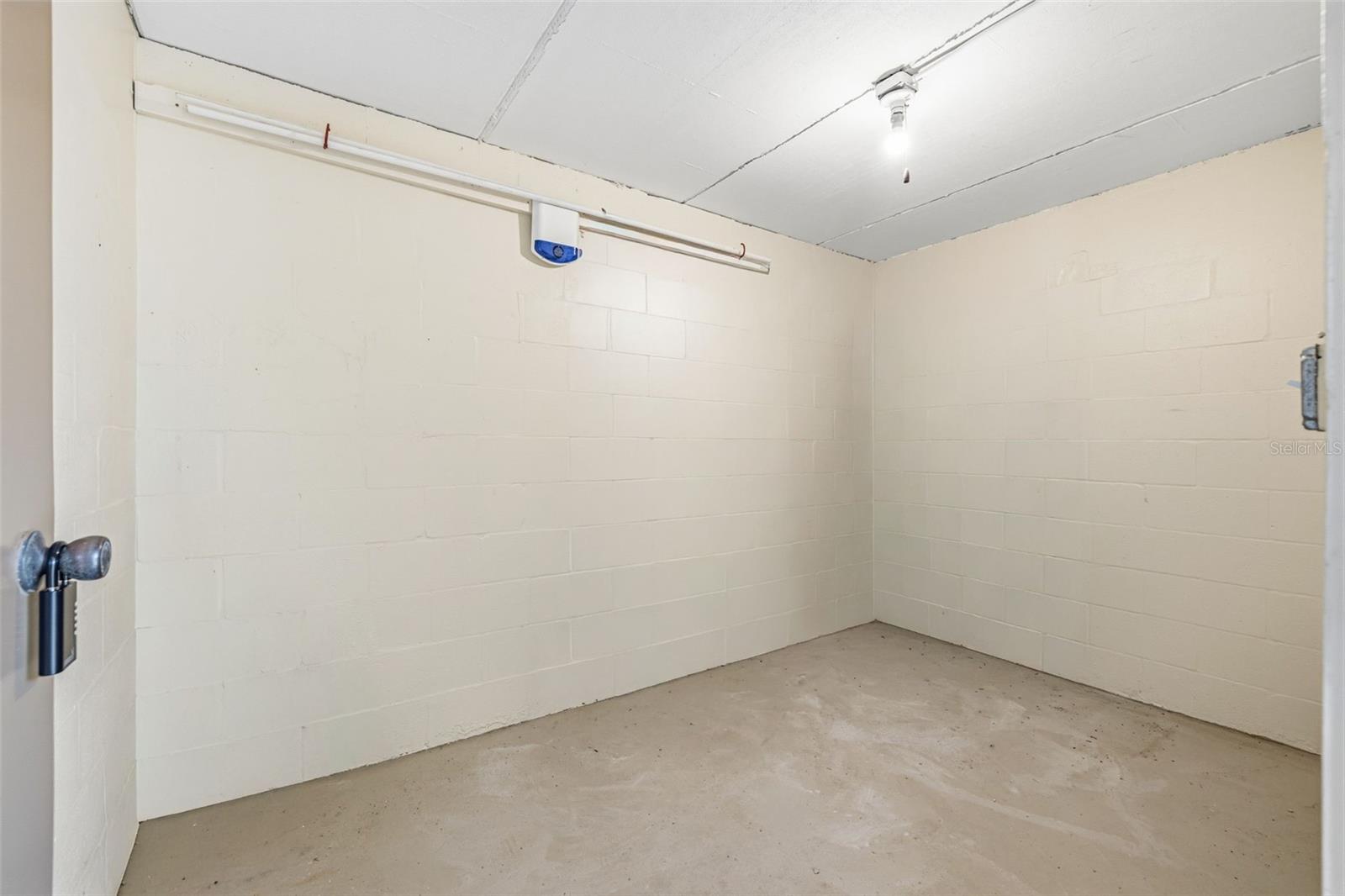 SEAPOINTE TERRACE CONDO - Residential