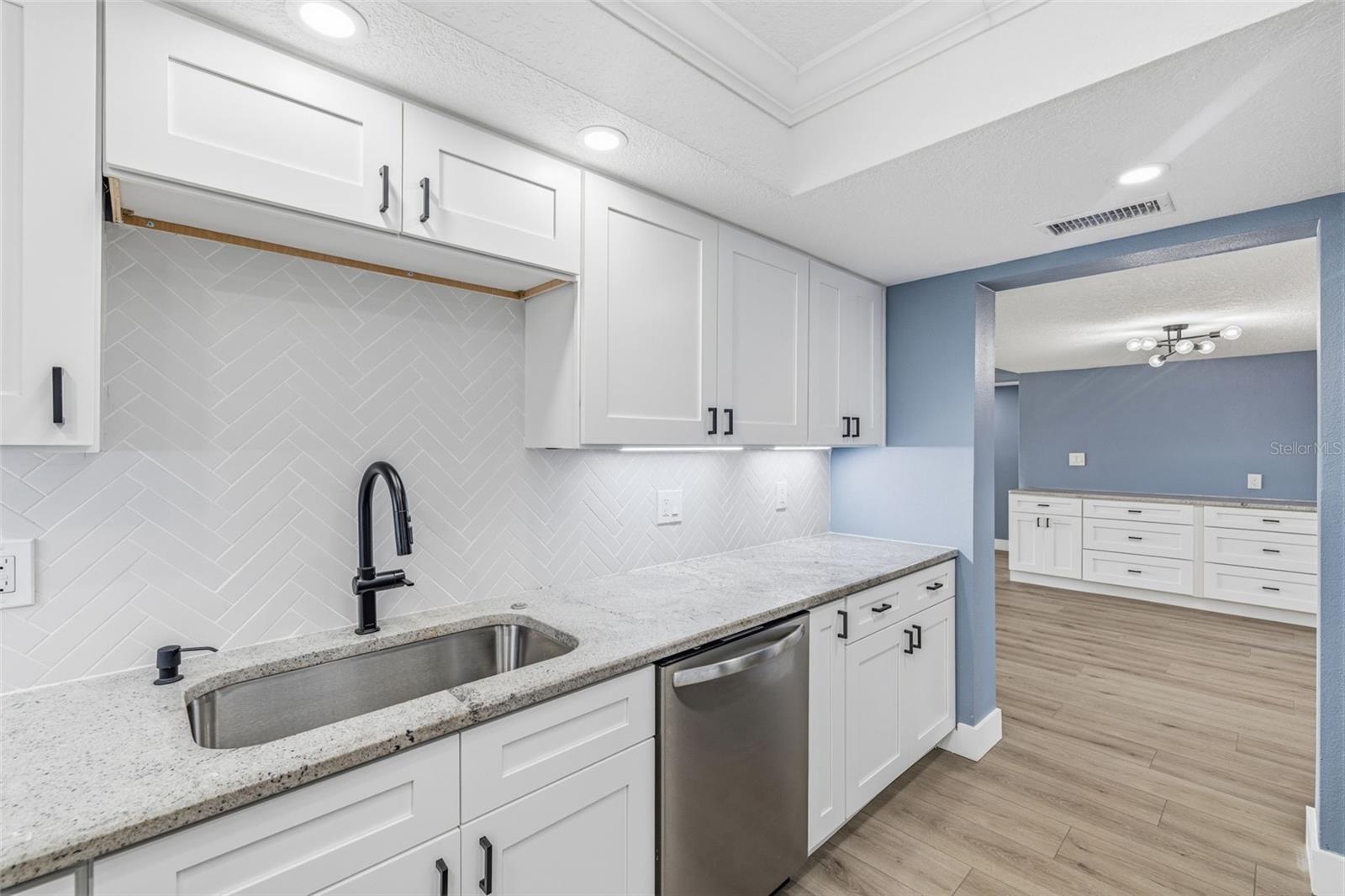 SEAPOINTE TERRACE CONDO - Residential