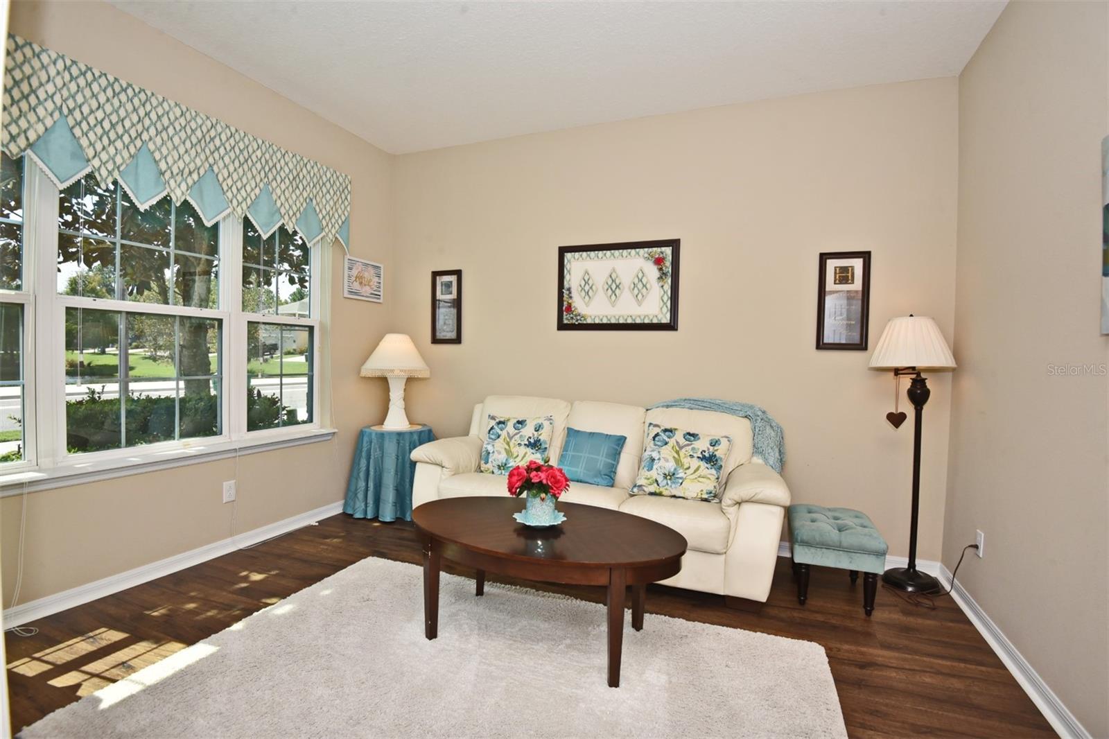 WINTER SPGS VILLAGE PH 1 - Residential