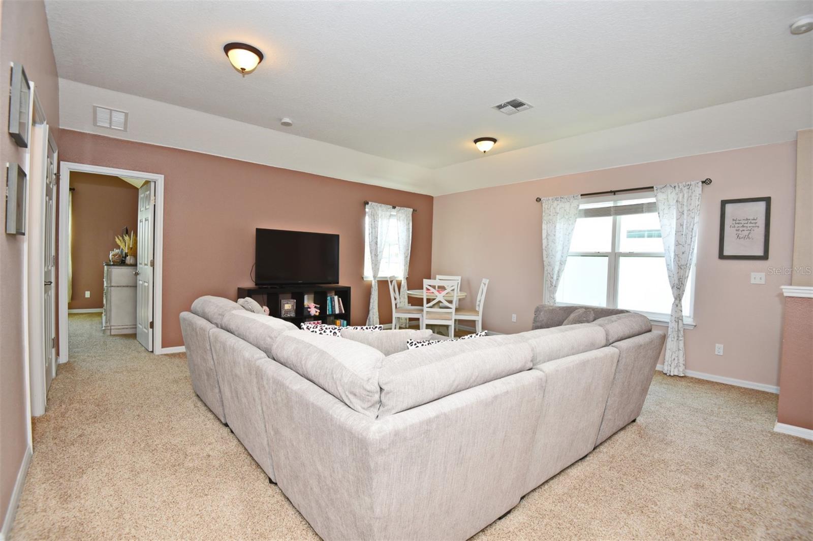 WINTER SPGS VILLAGE PH 1 - Residential