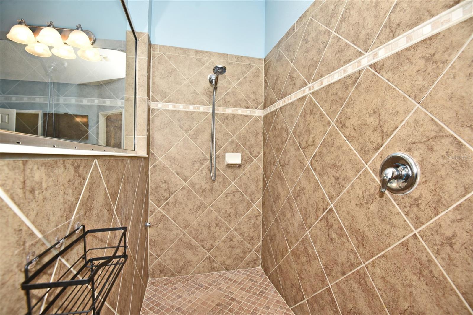 WINTER SPGS VILLAGE PH 1 - Residential