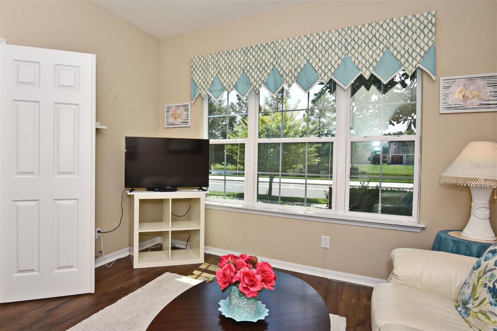 WINTER SPGS VILLAGE PH 1 - Residential