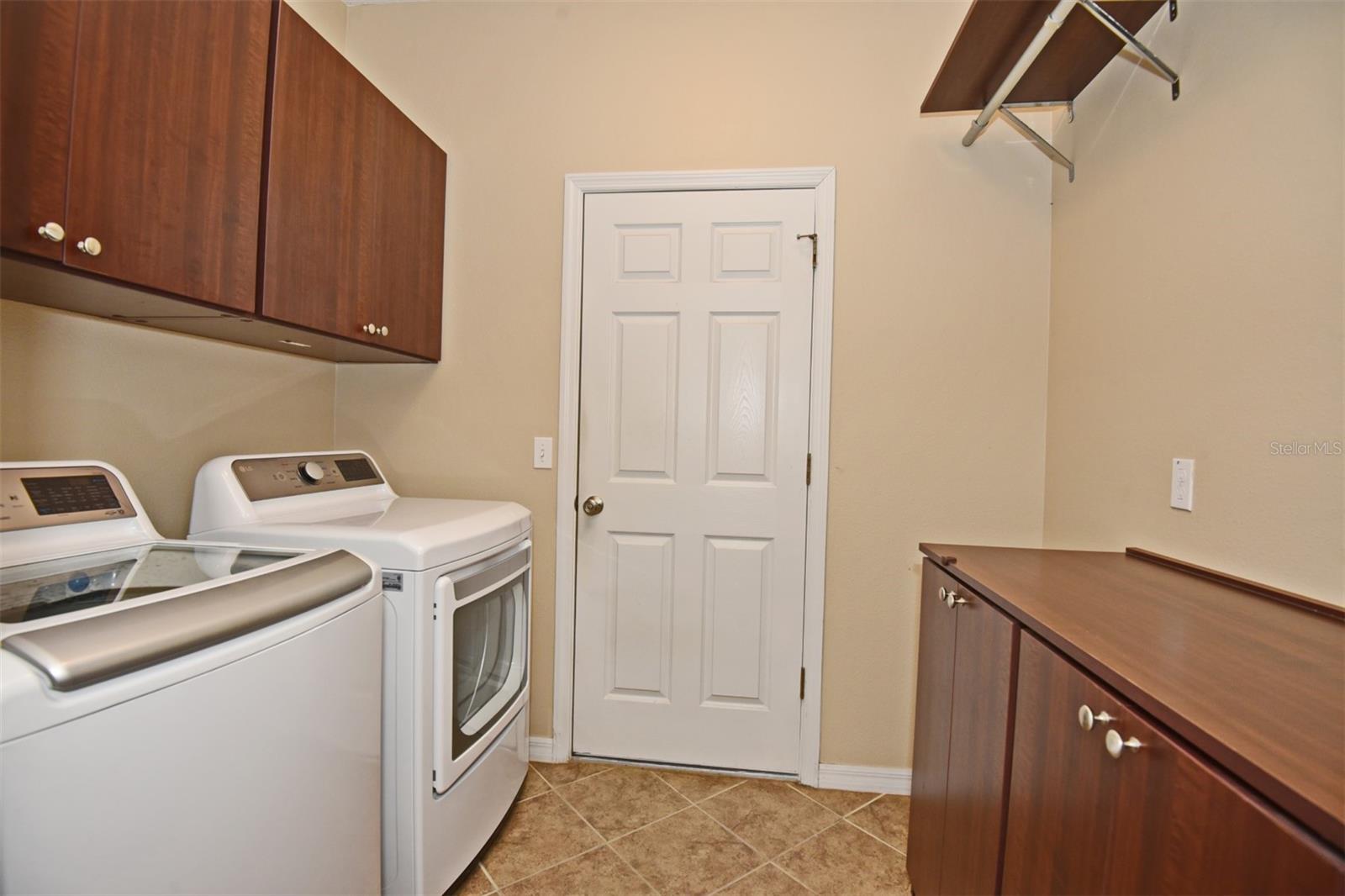 WINTER SPGS VILLAGE PH 1 - Residential