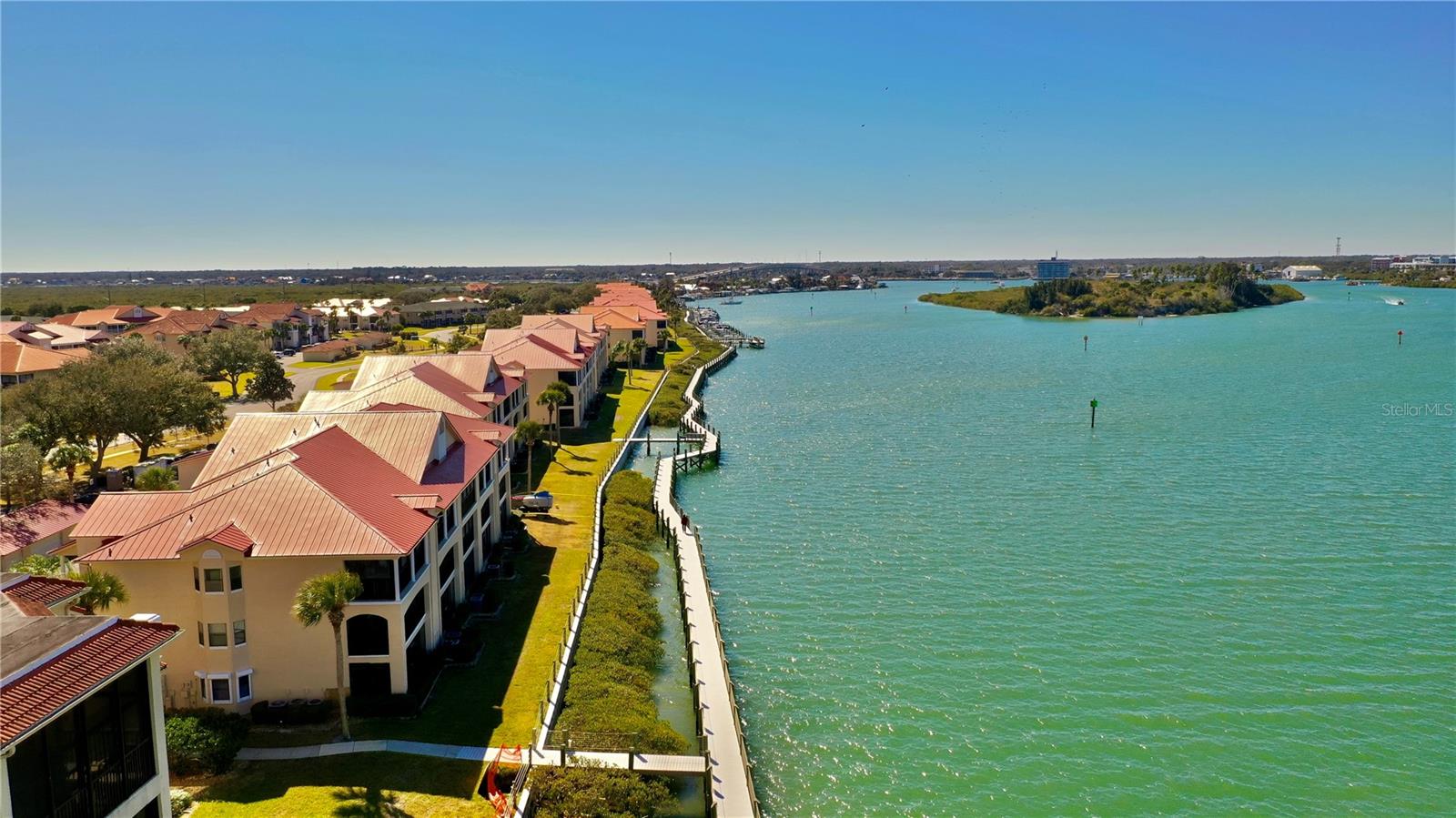 BOUCHELLE ISLAND XXX BLDG 104 - Residential