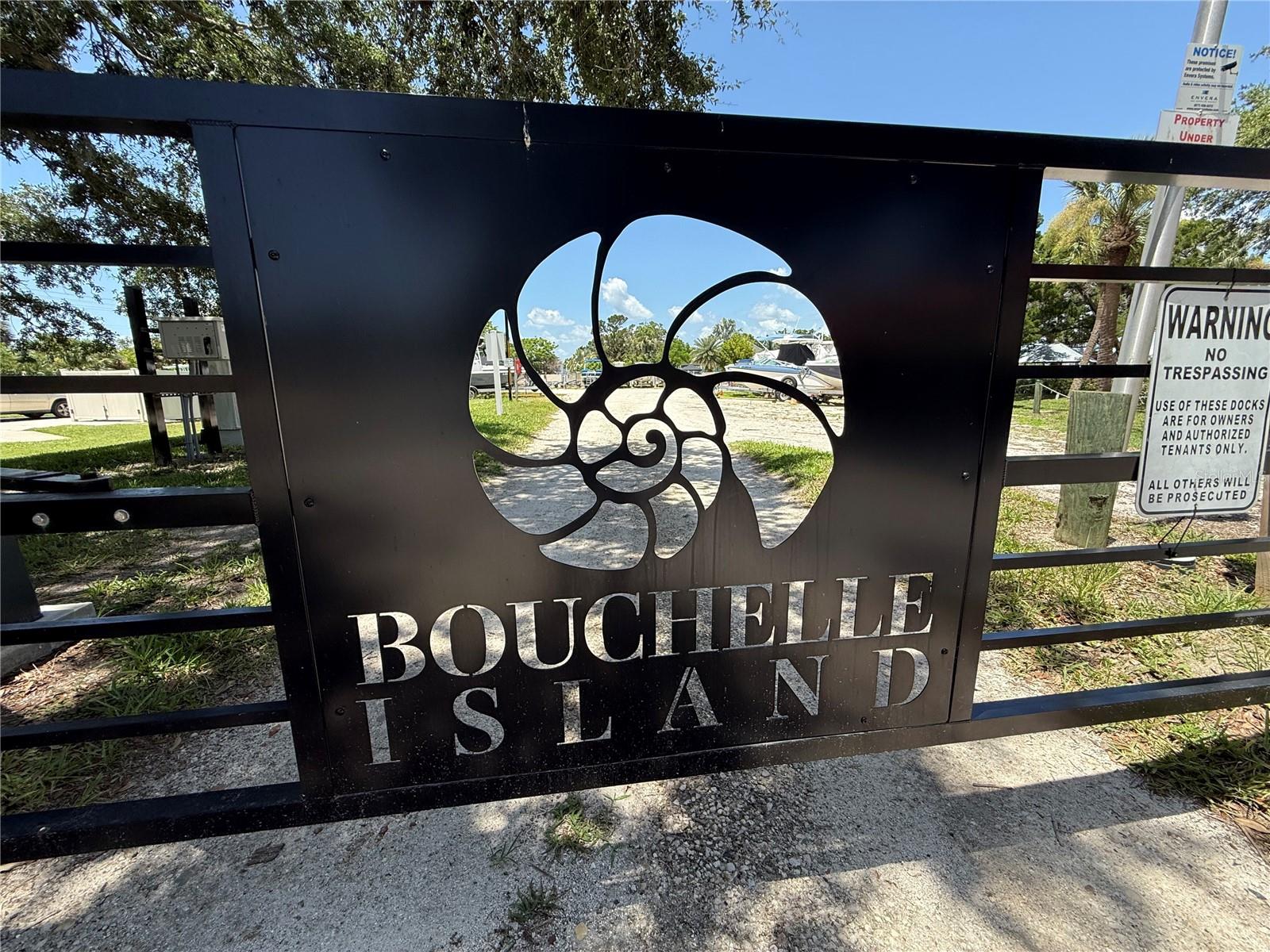 BOUCHELLE ISLAND XXX BLDG 104 - Residential