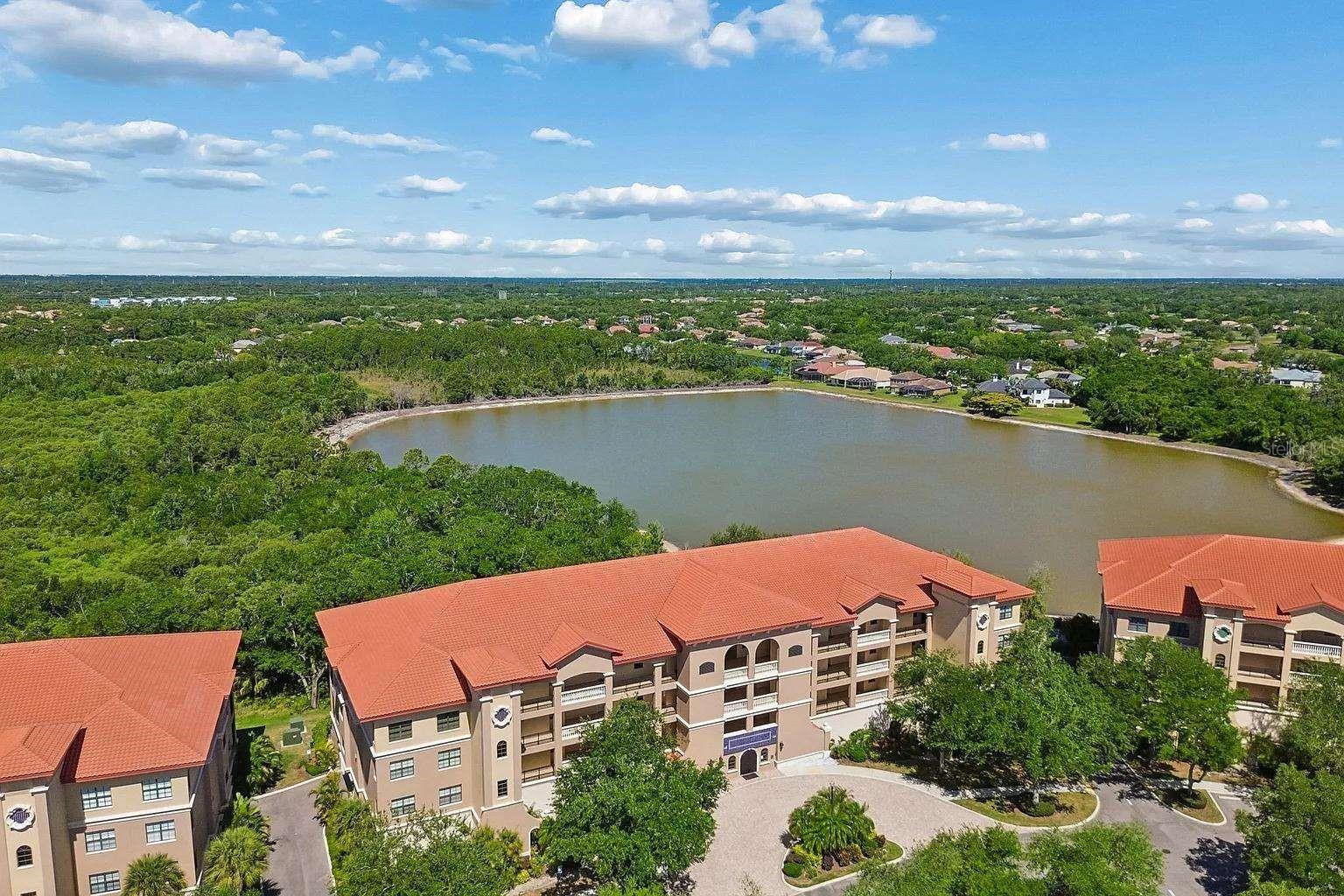 7702 LAKE VISTA COURT 202