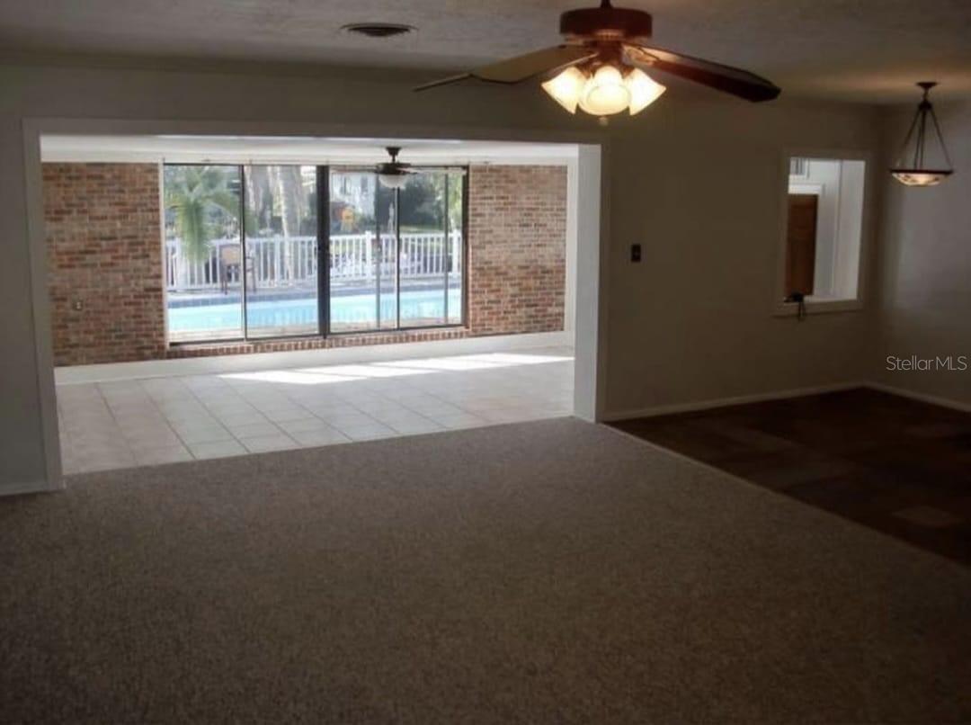 SUN PLAZA ISLES - Residential