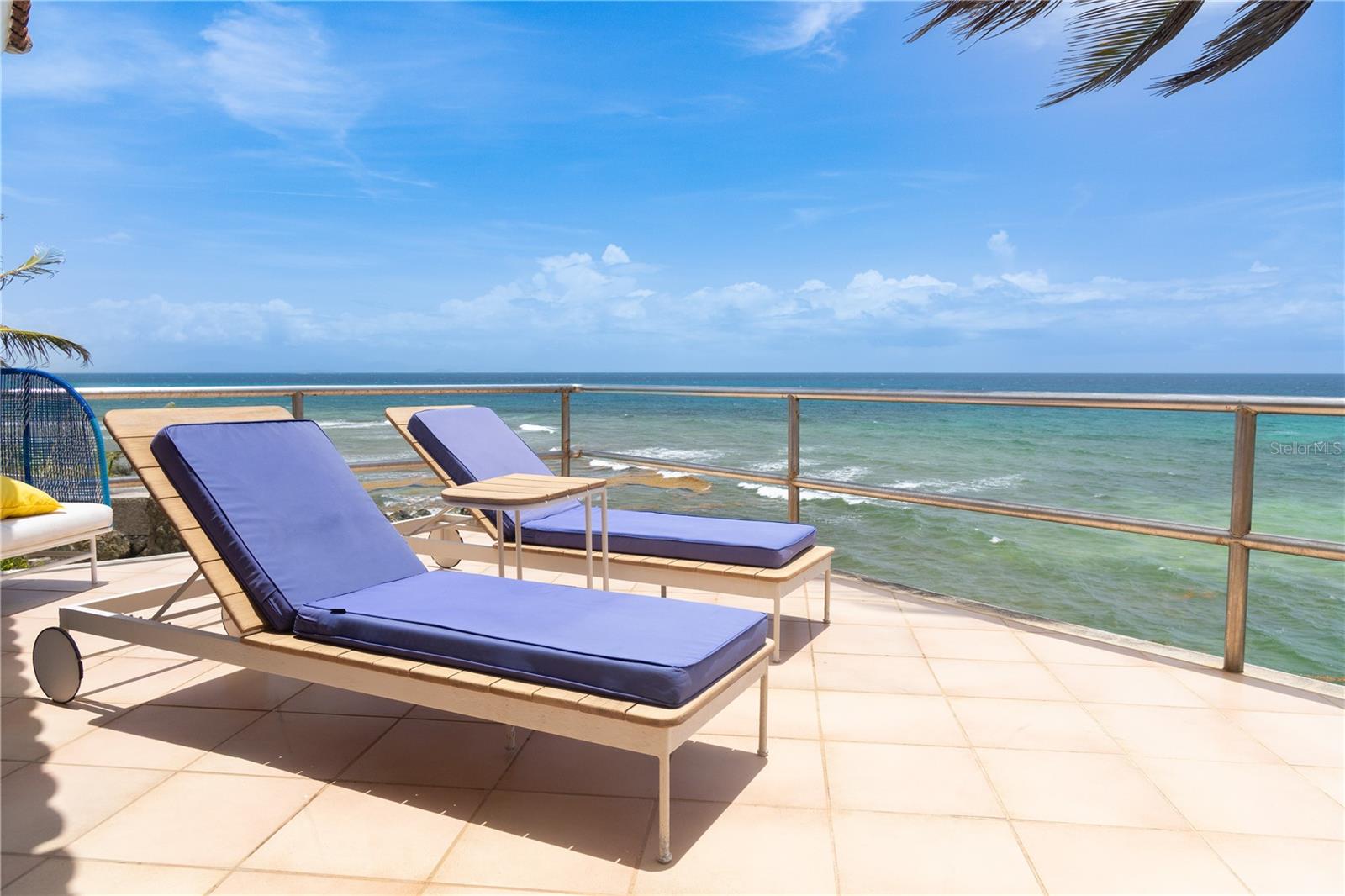 BRAVOS DE BOSTON - Residential