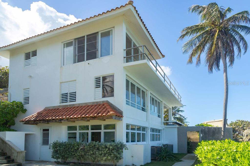 BRAVOS DE BOSTON - Residential