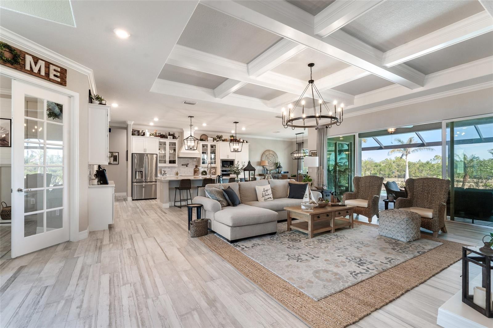 HARBOR WEST - Residential