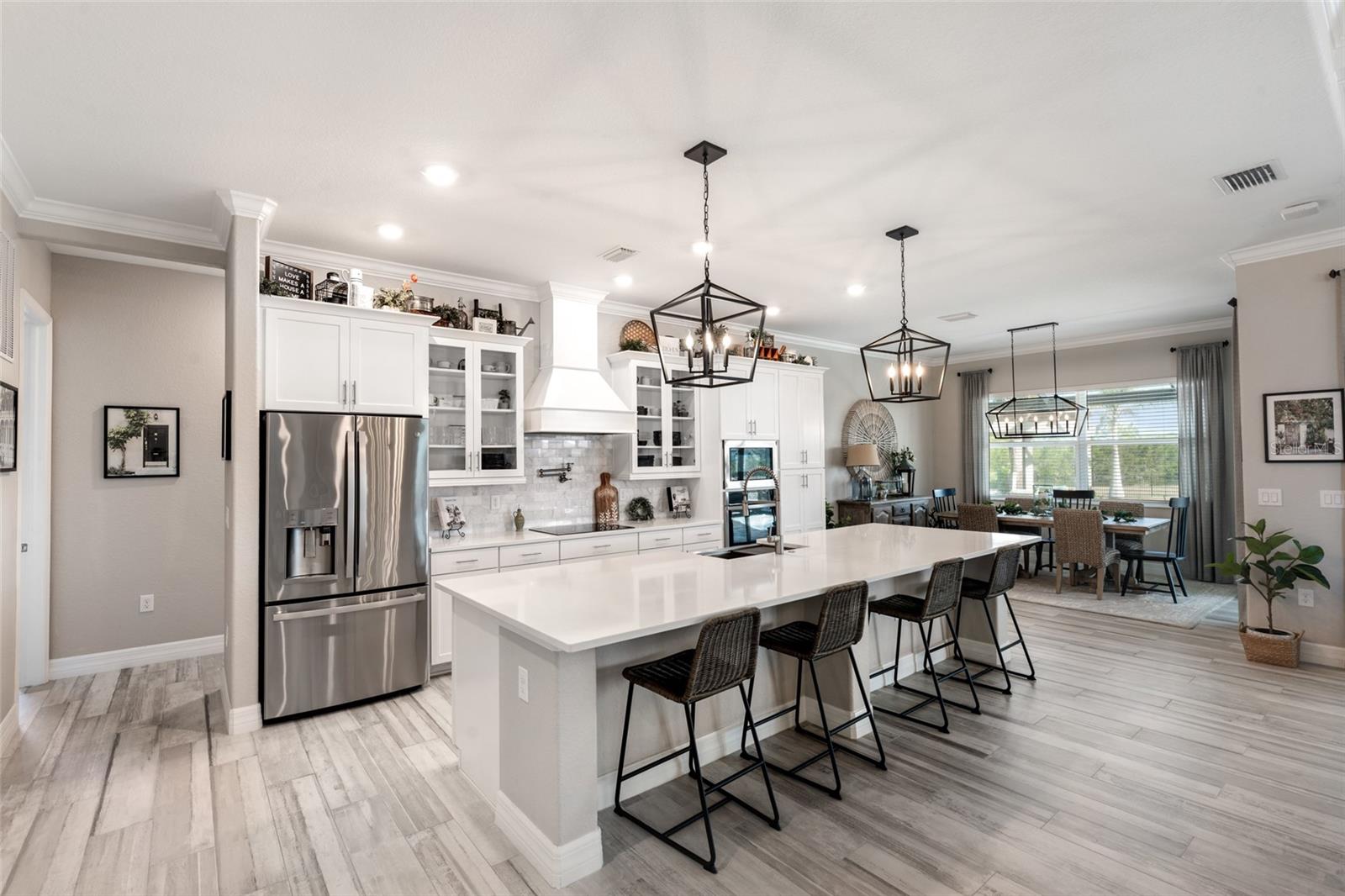HARBOR WEST - Residential