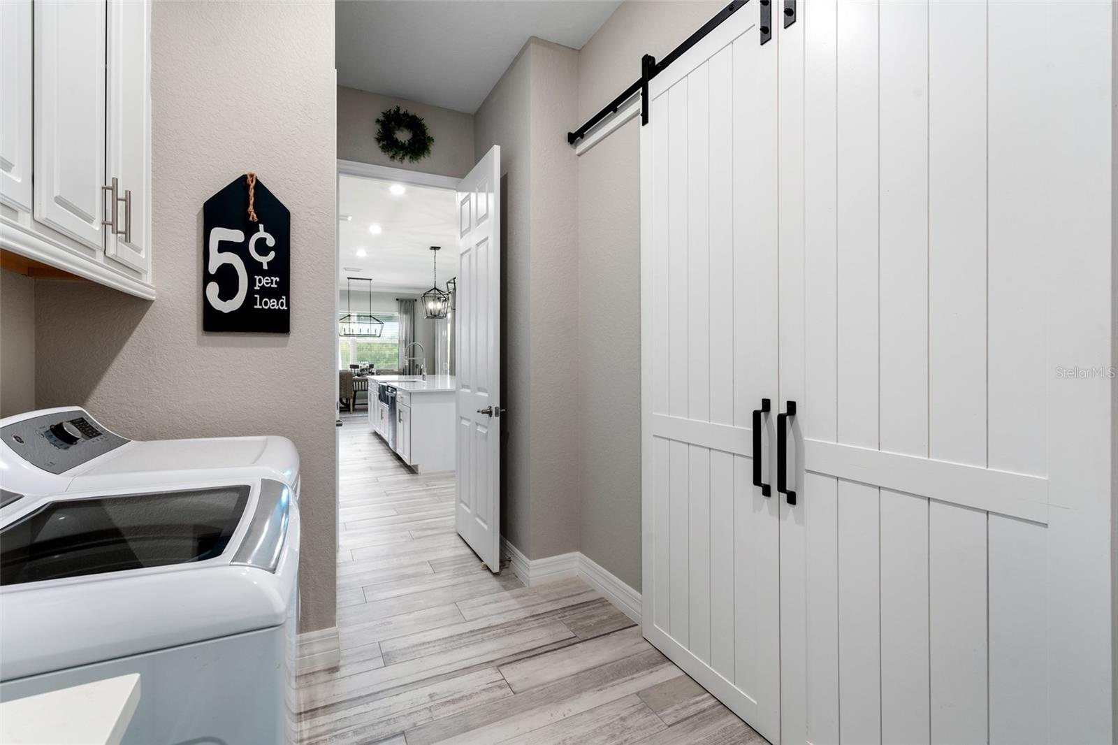 HARBOR WEST - Residential