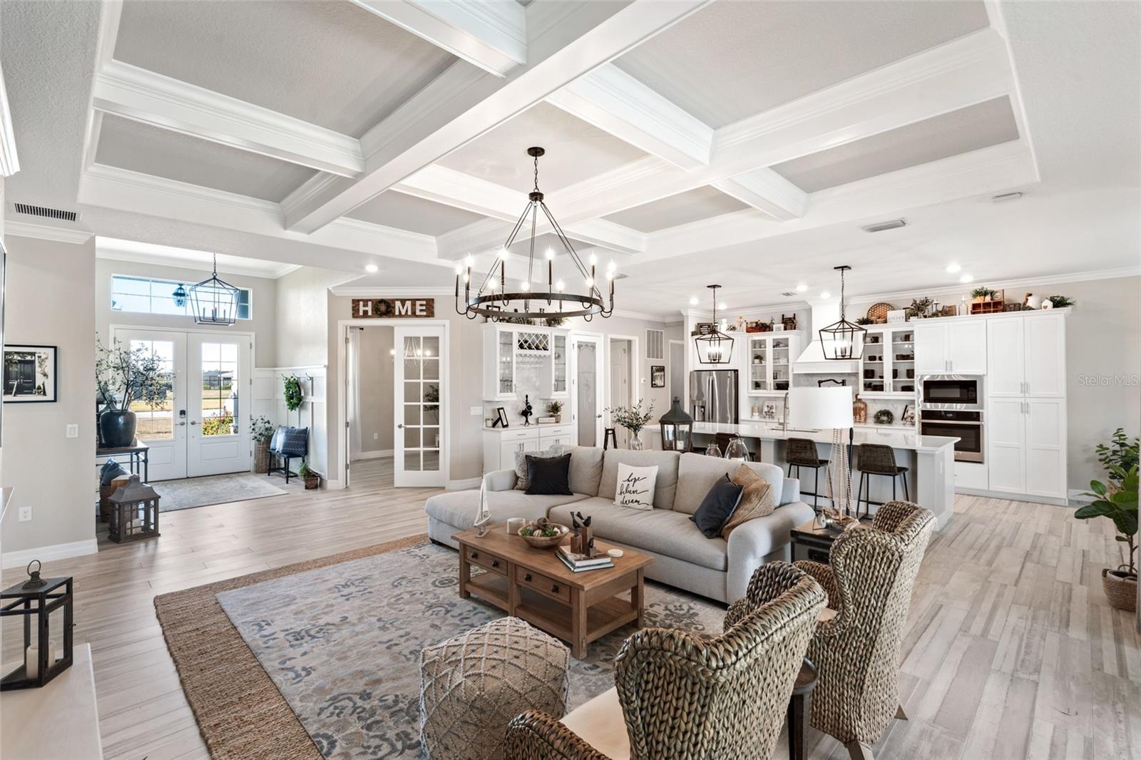 HARBOR WEST - Residential