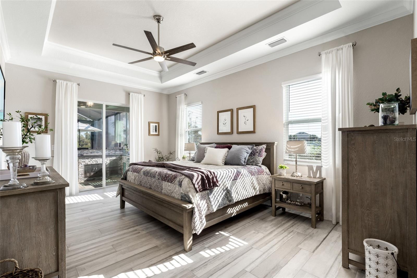HARBOR WEST - Residential