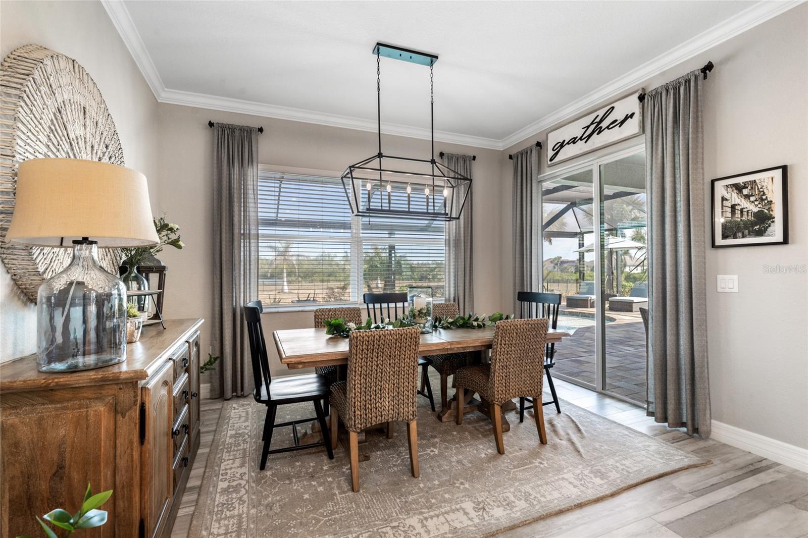 HARBOR WEST - Residential