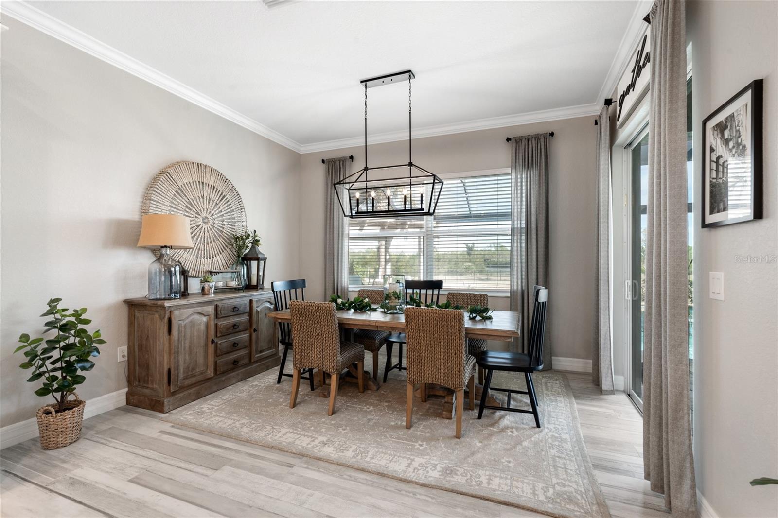 HARBOR WEST - Residential