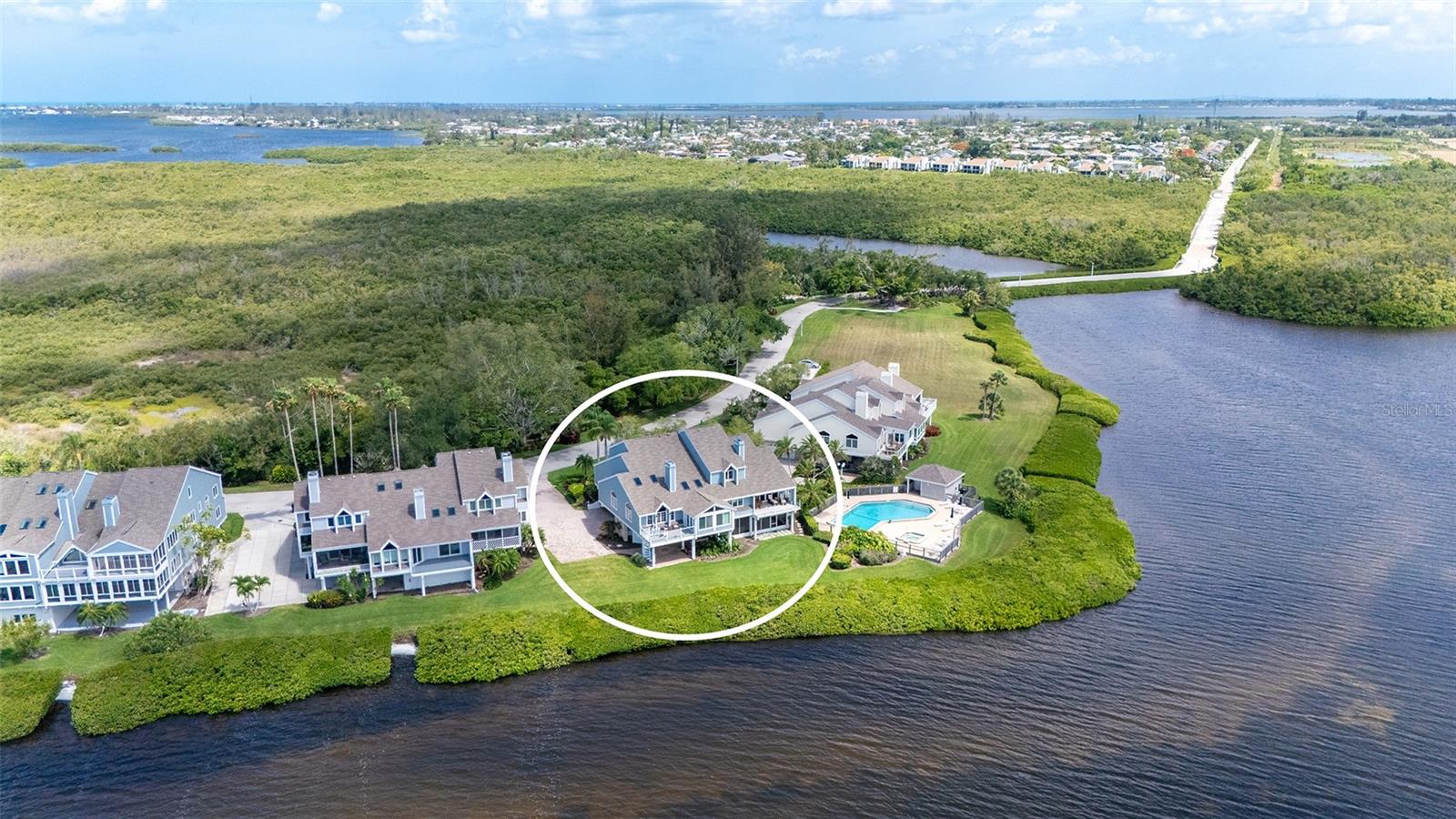 11 TIDY ISLAND BOULEVARD 11