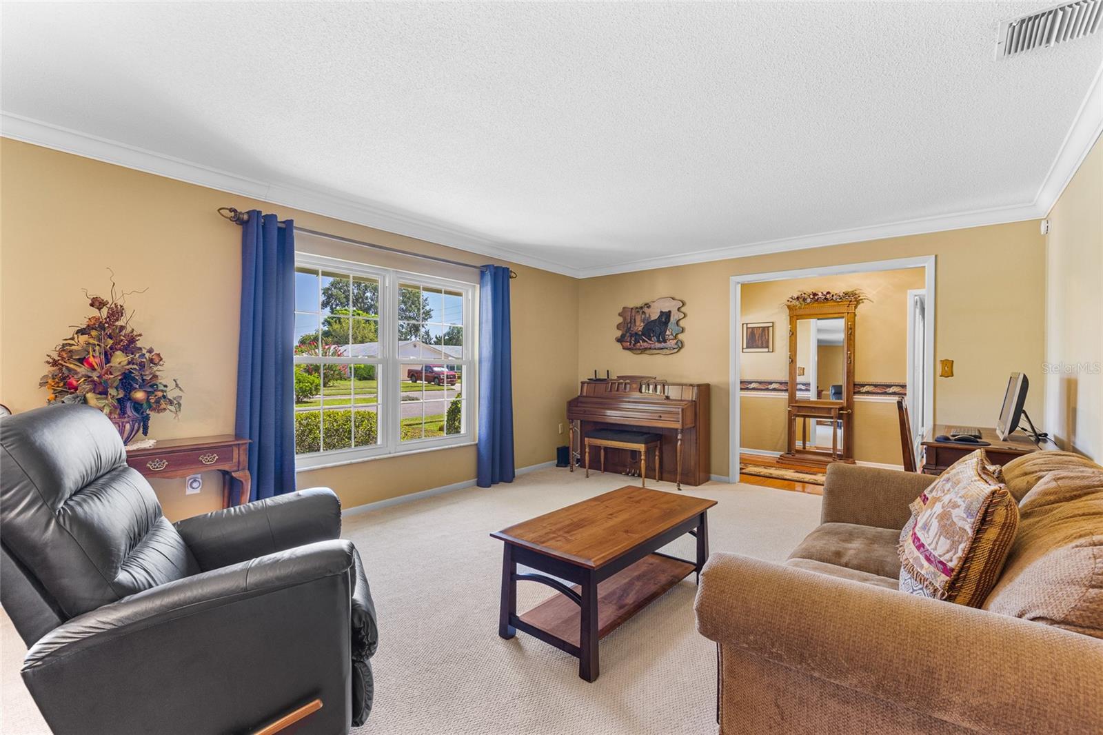 4312 YORKETOWNE ROAD