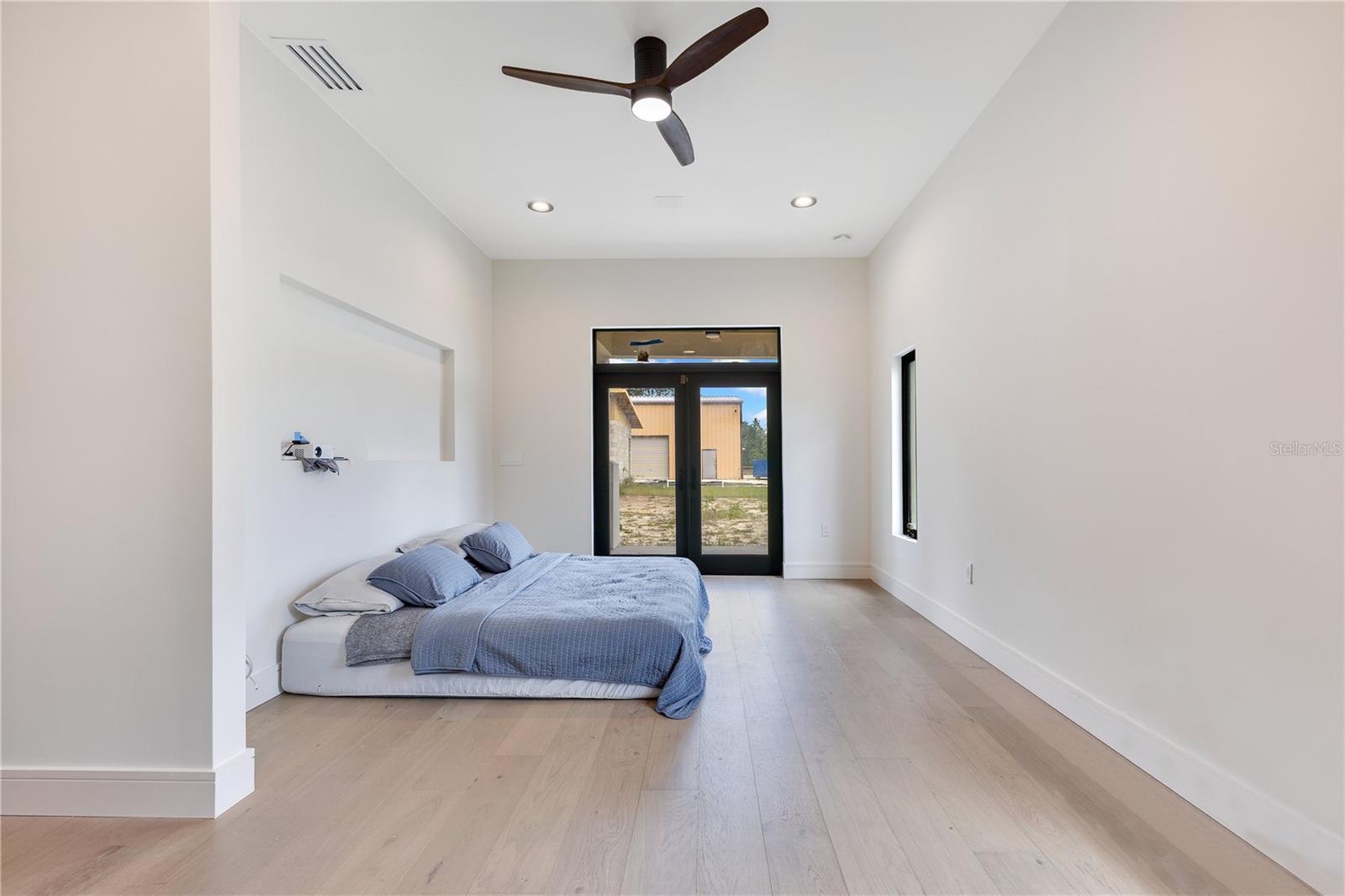 ROCKET CITYA - Residential