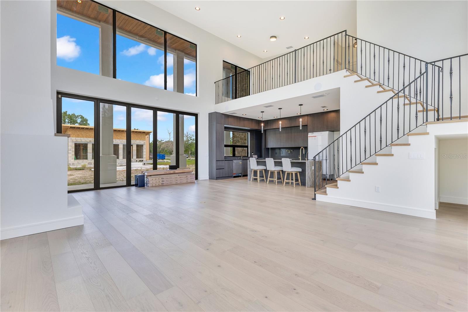 ROCKET CITYA - Residential