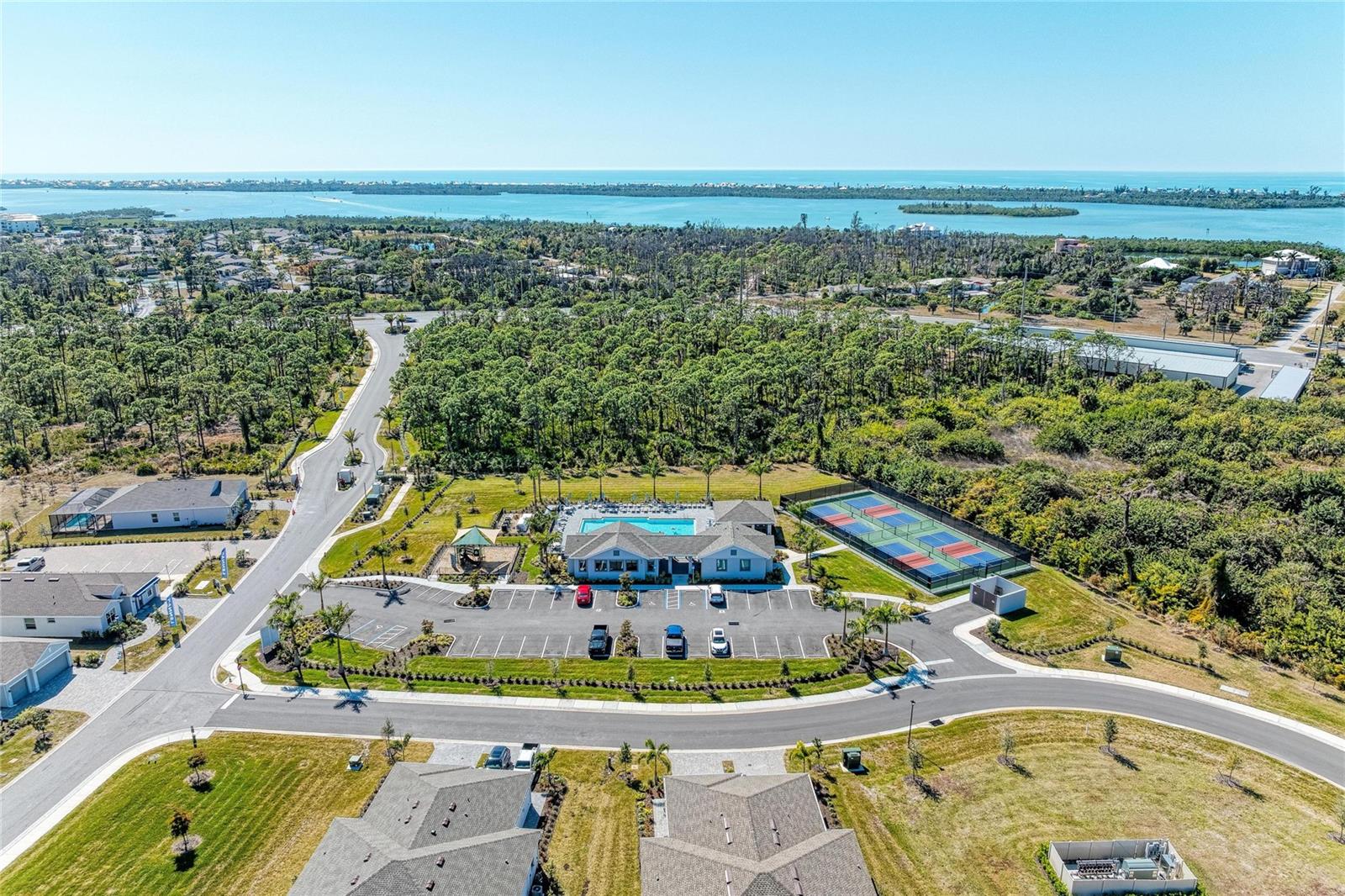 ISLAND LKS/COCO BAY - Residential