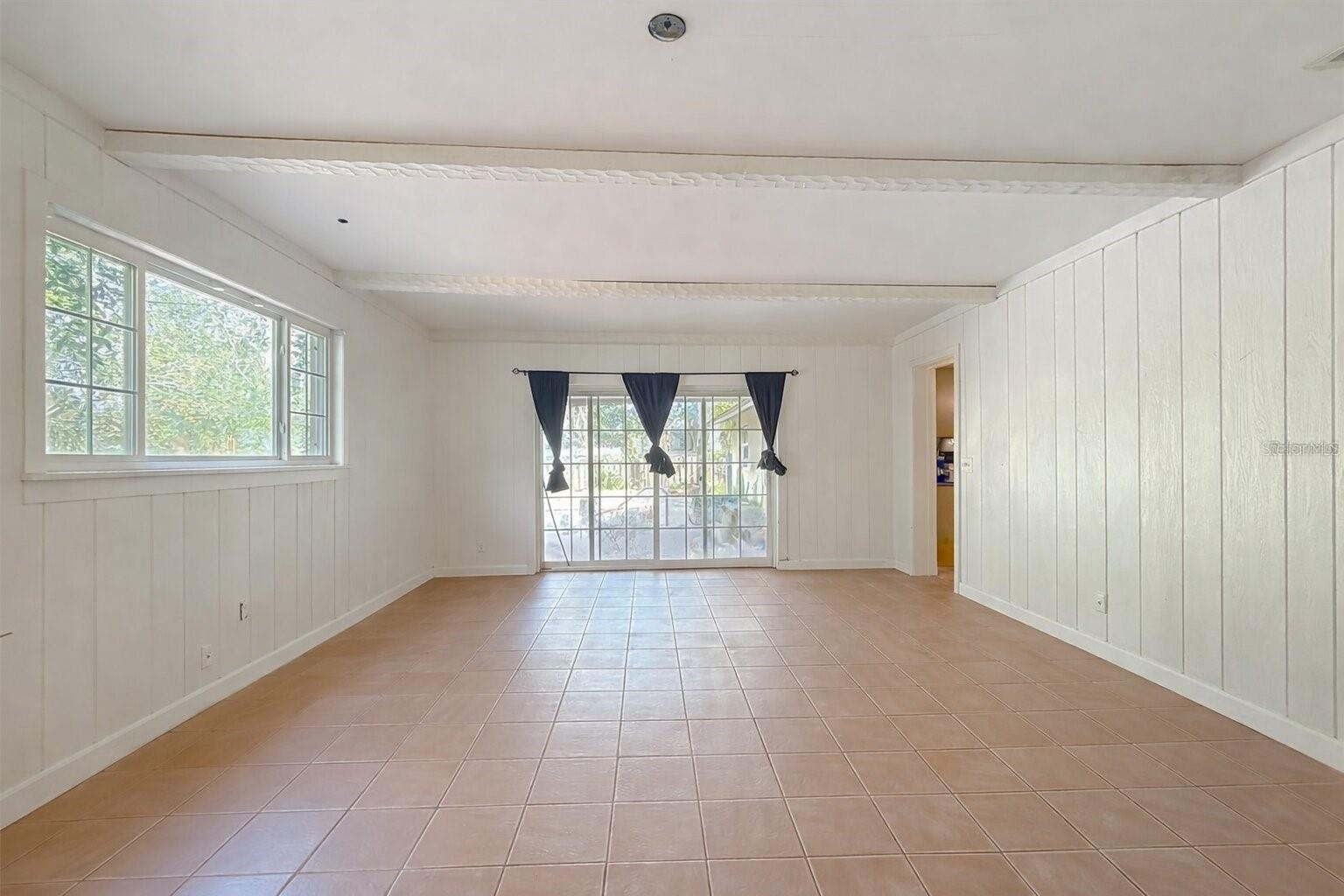 HERITAGE HILLS - Residential