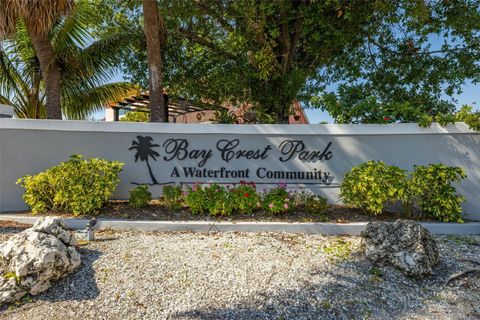 8462 FLAGSTONE DRIVE TAMPA FL 33615