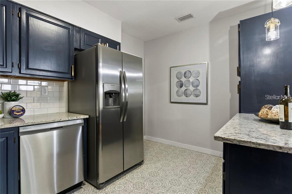 ORANGEWOOD MANOR - Residential