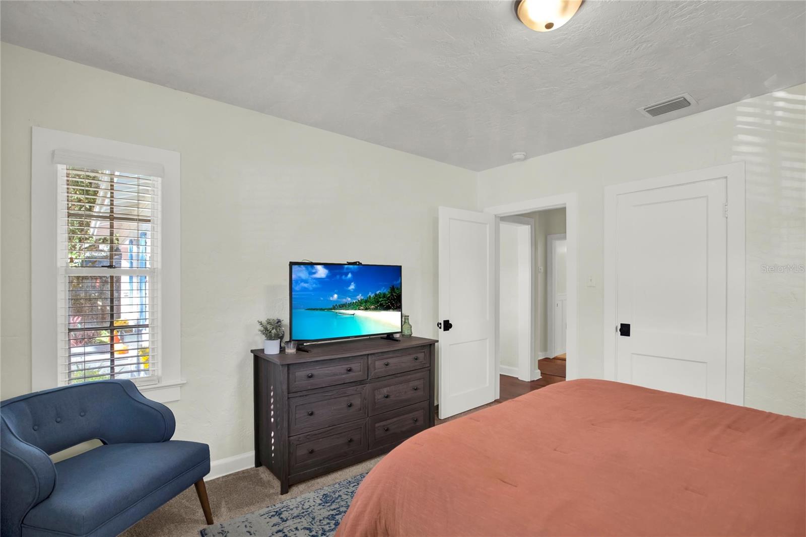 ORANGEWOOD MANOR - Residential