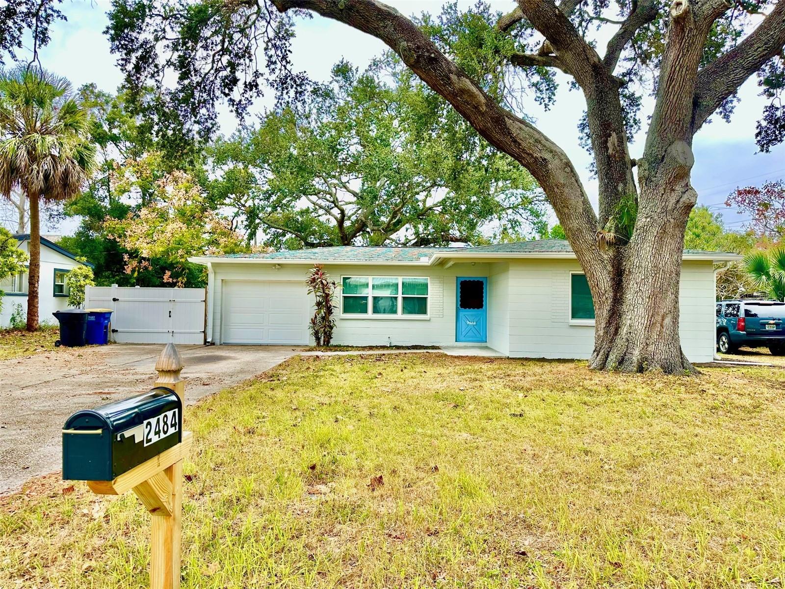 GULF TO BAY ACRES - Residential Lease